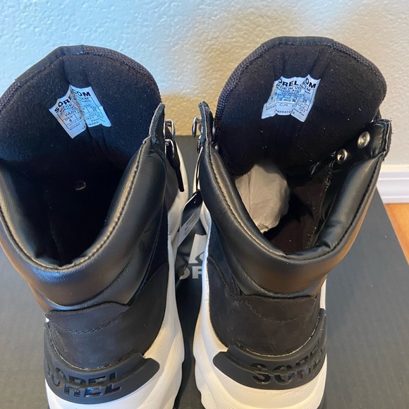 Sorel Women's Kinetic RNEGD Conquest Boot - Picture 3 of 5